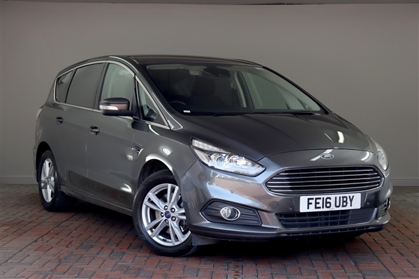 Ford S-Max 2.0 TDCi 150 Titanium [Front & Rear Parking
