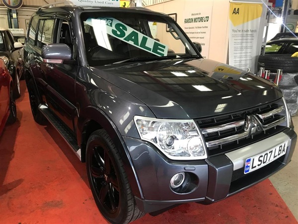 Mitsubishi Shogun 3.2 DI-DC Diamond LWB SUV 5dr Auto