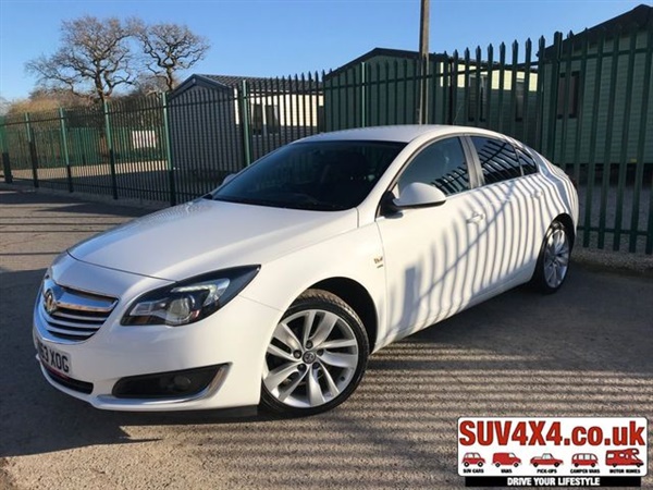 Vauxhall Insignia 1.8 SRI 5d 138 BHP ALLOYS PRIVACY CRUISE