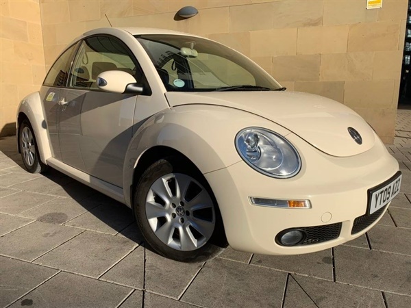 Volkswagen Beetle 1.6 Luna 3dr