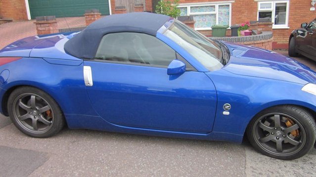 Nissan 350z Convertible Great Condition