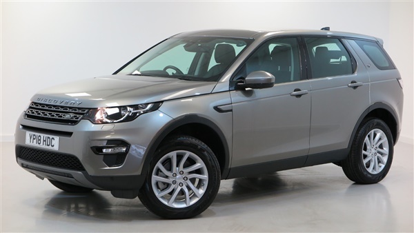 Land Rover Discovery Sport  Land Rover Discovery