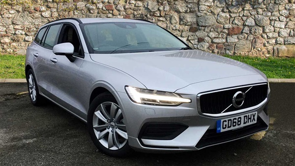 Volvo V60 D4 Momentum Automatic - Convenience Pack