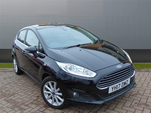 Ford Fiesta 1.0 EcoBoost Titanium Navigation 5dr