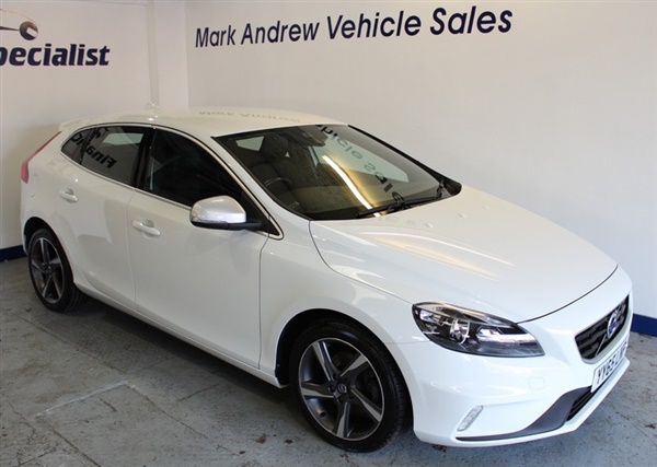 Volvo V40 D2 R-DESIGN