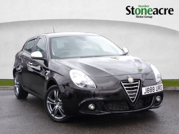 Alfa Romeo Giulietta 2.0 JTDM-2 Distinctive Hatchback 5dr