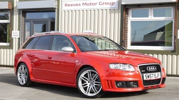 Audi RS4 4.2 Avant Quattro 5dr