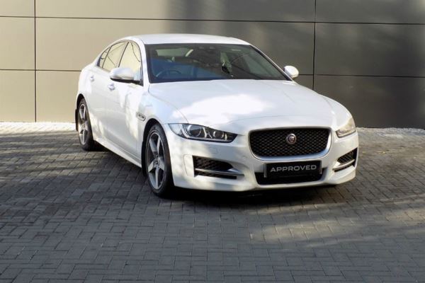 Jaguar XE 2.0 i4 Petrol (200PS) R-Sport Auto