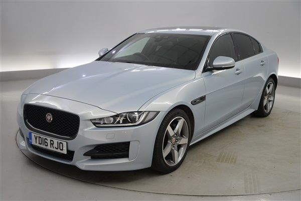 Jaguar XE 2.0d [180] R-Sport 4dr Auto - SUNBLINDS - SAT NAV