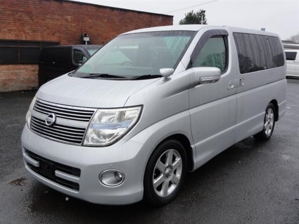 Nissan Elgrand 2.5 HIGHWAY STAR FRESH IMPORT Auto