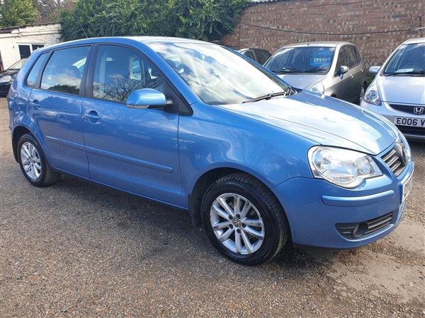 Volkswagen Polo 1.4 S 75 Auto