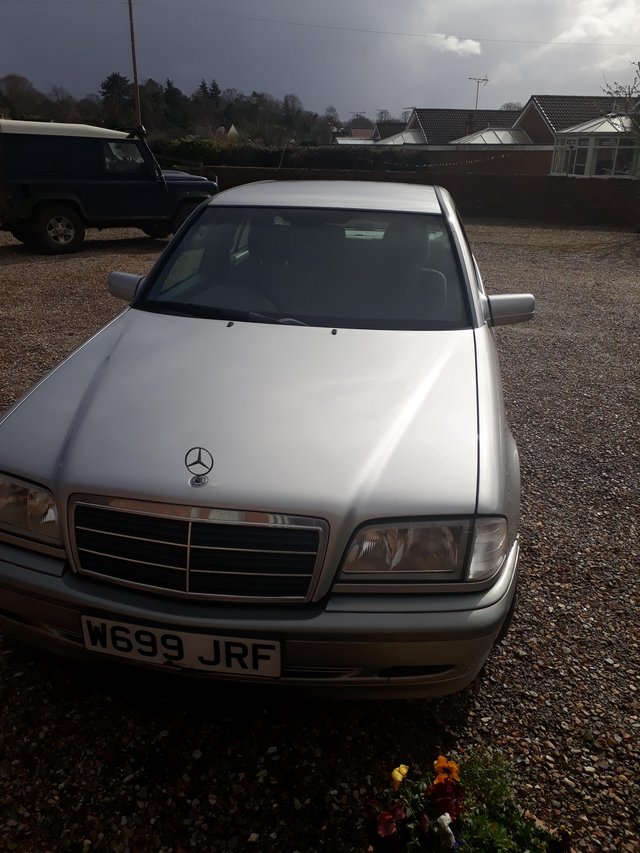C220 Mercedes 2.2 CDI 19 years young 85K miles new tyres