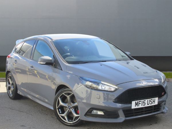 Ford Focus 2.0T EcoBoost ST-3 5dr