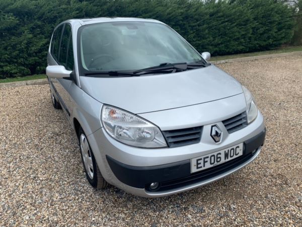 Renault Grand Scenic 1.5 dCi Oasis 5dr MPV