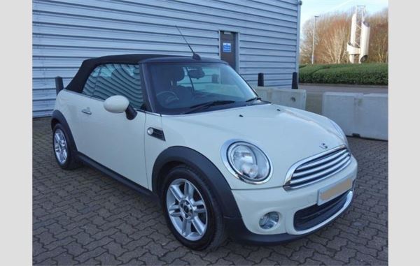MINI Convertible 1.6 One Convertible 2dr, Pepper Pack Sports
