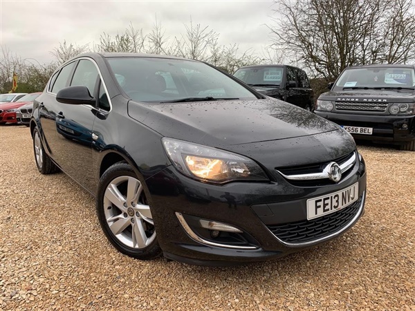 Vauxhall Astra 1.7 CDTi ecoFLEX 16v SRi (s/s) 5dr