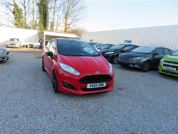 Ford Fiesta 1.0 EcoBoost Zetec S Red Edition (s/s) 3dr (EU6)