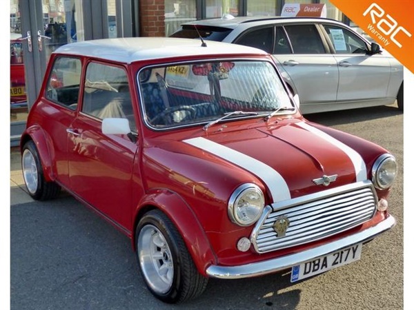 Austin Mini 1.0 CITY E 2d 39 BHP