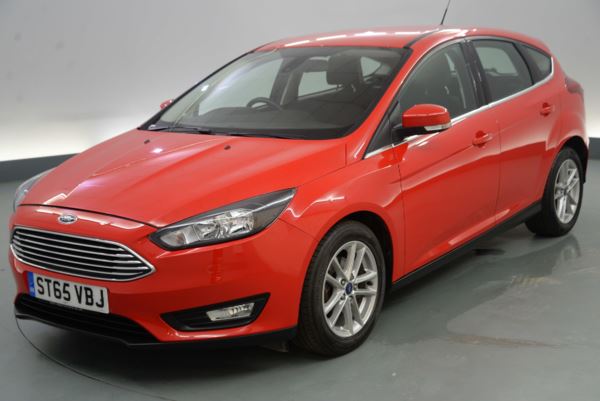 Ford Focus 1.5 TDCi 120 Zetec Navigation 5dr - FORD SYNC2 -