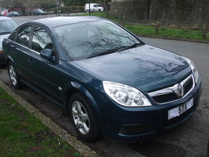 Vauxhall Vectra  in Arundel | Friday-Ad