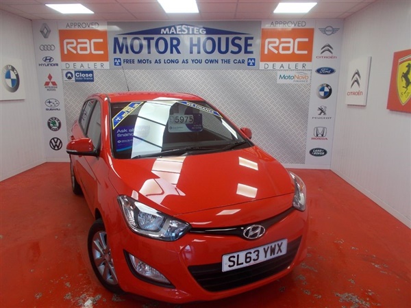 Hyundai I20 ACTIVE(ONLY  MILES)FREE MOTS AS LONG AS YOU