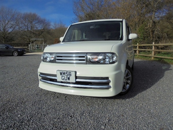 Nissan Cube Cube 1.5 Rider dr Estate Automatic Petrol