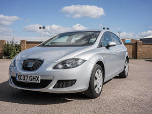Seat Leon Reference  Silver / Grey - 121k Miles -