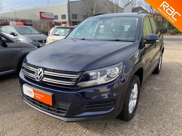 Volkswagen Tiguan 2.0 TDi BlueMotion Tech S 5dr [2WD]