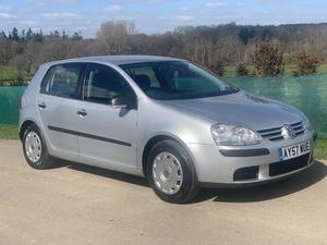 Volkswagen VW Golf 1.6 S Automatic 5dr *** Just  miles