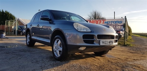 Porsche Cayenne S Auto