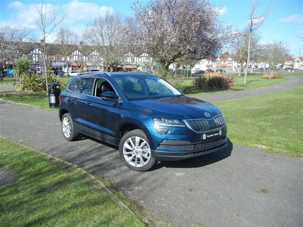 Skoda Karoq 1.5 TSI (150ps) SE L (s/s) Hatchback 5d cc