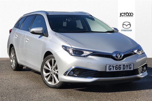 Toyota Auris D-4D EXCEL TOURING SPORTS TSS Manual