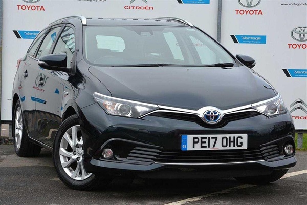 Toyota Auris Hybrid1.8 VVT-iHSD BusEd Touring Sports 5-Dr