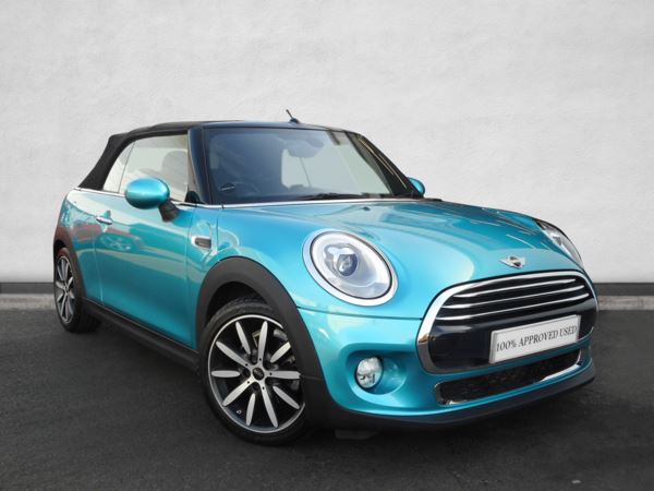 MINI Convertible 1.5 Cooper 2dr [Chili Pack] Convertible