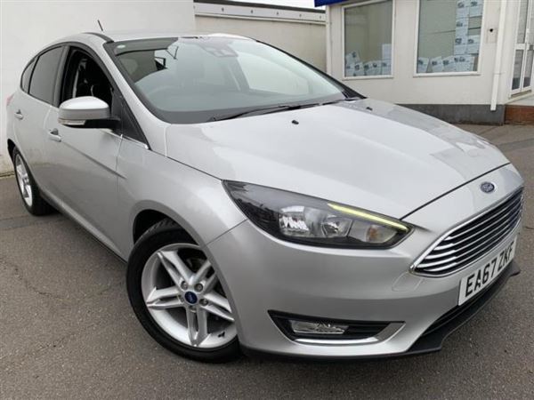 Ford Focus 1.0 Ecoboost 125 Titanium Navigation 5Dr