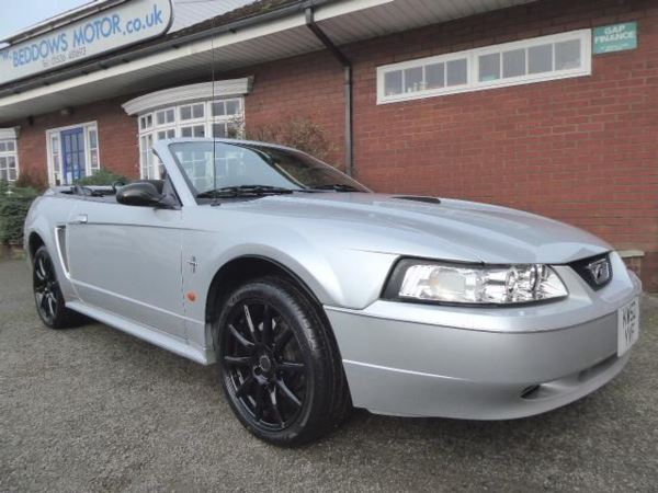 Ford Mustang 3.8 V6 Automatic Convertible Convertible