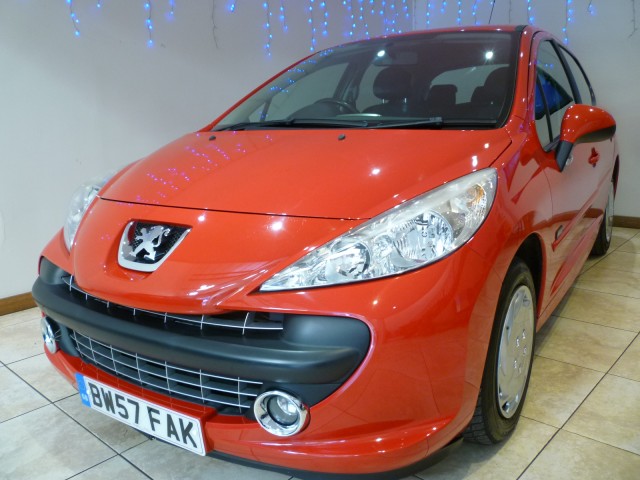  PEUGEOT 207