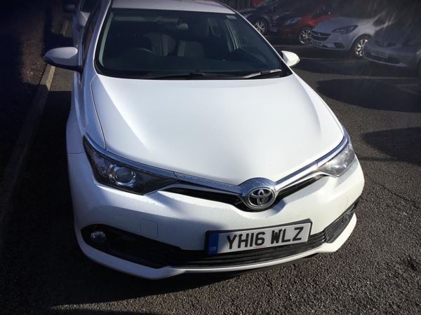 Toyota Auris 1.2 T Icon 5-Dr