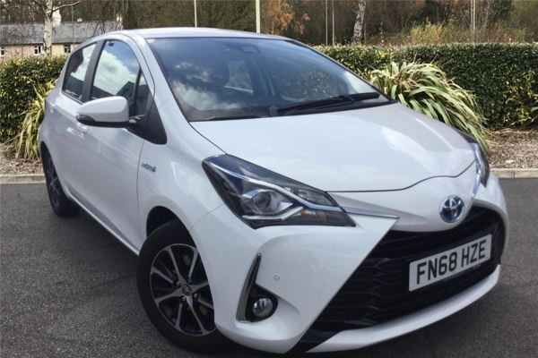 Toyota Yaris 1.5 Hybrid Icon Tech 5dr CVT Hatchback