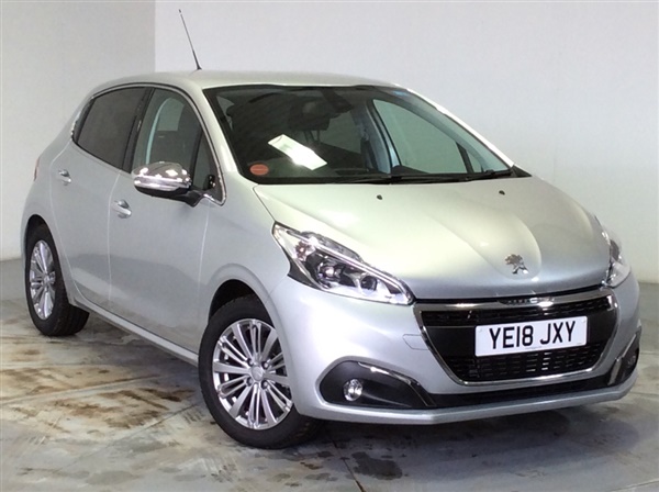 Peugeot  PureTech 82 Allure 5dr