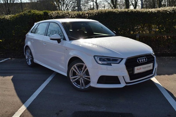 Audi A3 1.4 T FSI S-line (150PS) S Tronic Automatic