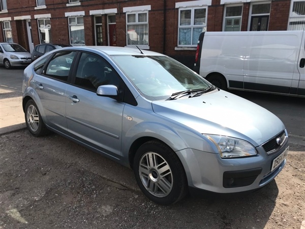 Ford Focus 1.6 Ghia Hatchback 5dr Petrol Manual (161 g/km,