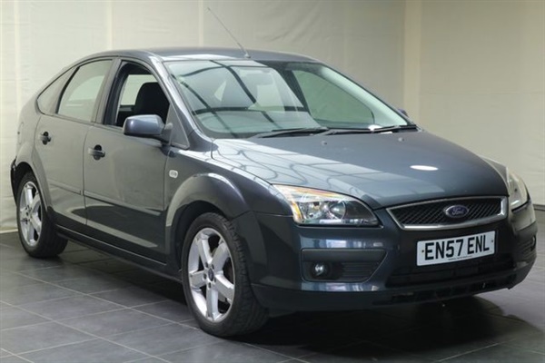 Ford Focus 1.8 ZETEC CLIMATE 5d 124 BHP