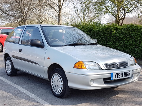 Suzuki Swift 1.0 GLS 3dr