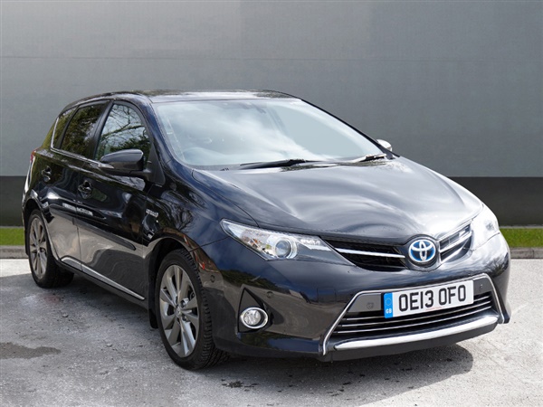 Toyota Auris 1.8 VVTi Hybrid Excel 5dr CVT Auto