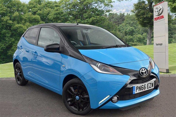 Toyota Aygo 1.0 VVT-i x-cite 2 5-Dr