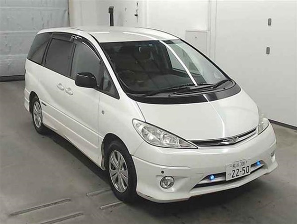 Toyota Estima Premium Edition 2.4 VVTi Pearl White Captain