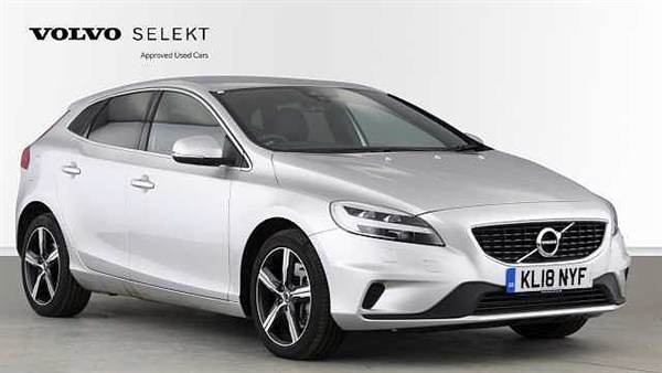 Volvo V40 T2 R-Design Automatic (Nav Plus and Winter Pack)