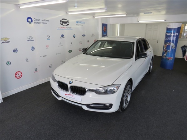 BMW 3 Series 318d SPORT