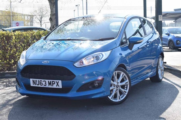 Ford Fiesta Ford Fiesta 1.0 EcoBoost [125] Zetec S 3dr [17in